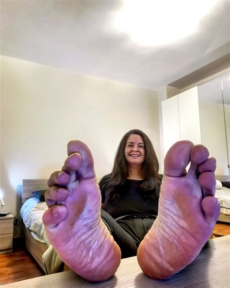 mature feet soles|mature feet